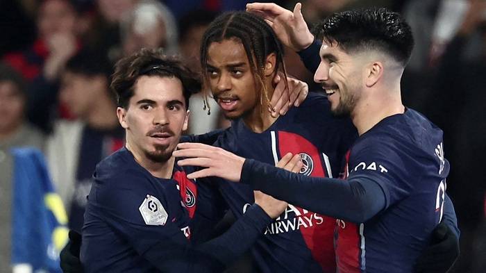 Nhận định, soi kèo Espaly vs PSG, 03h00 ngày 16/1: Châu chấu đá xe