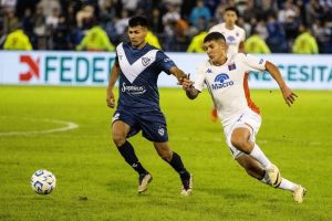 Nhận định, soi kèo Tigre vs Velez Sarsfield, 5h00 ngày 24/1: Điểm tựa sân nhà